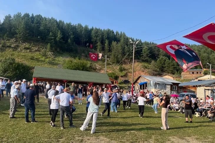 4.ACISU VE YAYLA ŞENLİĞİ